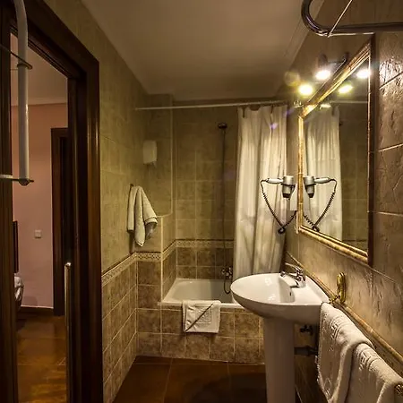 Goya Guest house