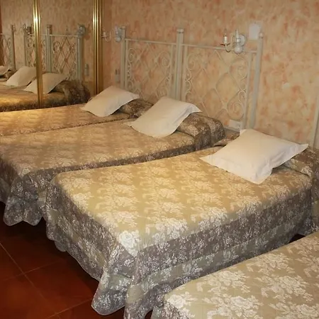Guest house Goya 2*