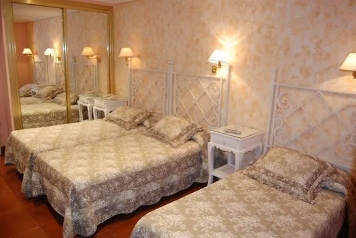 ゲストハウス Goya サラマンカ